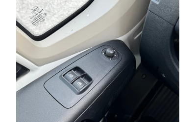 Peugeot Boxer - автомобили, коли, обяви за нови и употребявани 16