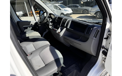 Peugeot Boxer 6-местен Клима - автомобили, коли, обяви за нови и употребявани 8