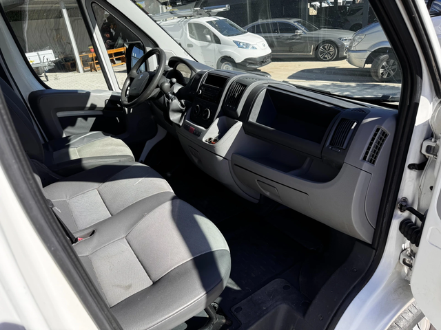 Peugeot Boxer 6-местен Клима - автомобили, коли, обяви за нови и употребявани 8