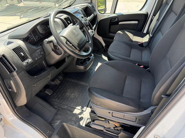 Peugeot Boxer Клима Euro 6d - автомобили, коли, обяви за нови и употребявани 8