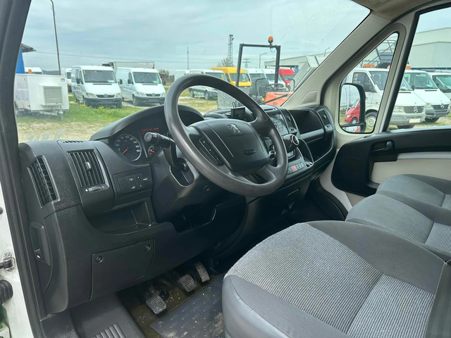 Peugeot Boxer - автомобили, коли, обяви за нови и употребявани 7