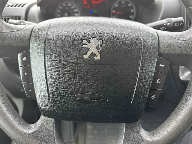 Peugeot Boxer - автомобили, коли, обяви за нови и употребявани 9