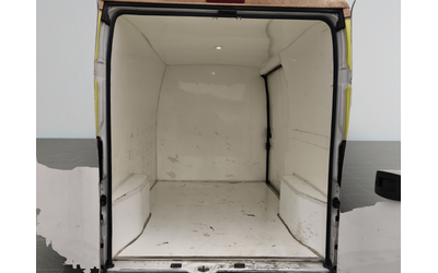 Peugeot Boxer товарен NEW FT 333L2H2 2.0 BlueHDI 130 E6 - автомобили, коли, обяви за нови и употребявани 13