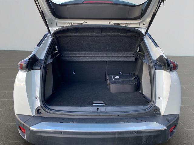 Peugeot e-2008 Active - автомобили, коли, обяви за нови и употребявани 12