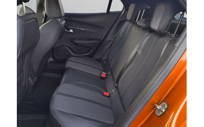 peugeot-e-2008-new-line-up-gt-electric-100-kv-136-k-s - 3