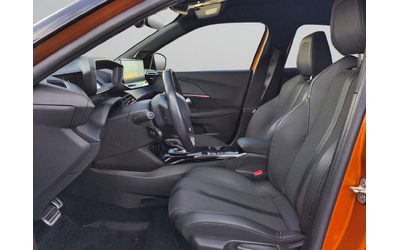 peugeot-e-2008-new-line-up-gt-electric-100-kv-136-k-s - 4