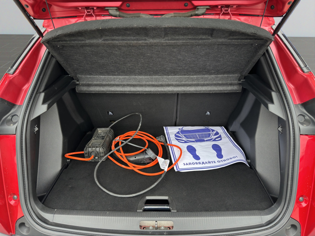 Peugeot e-2008 NEW SUV ALLURE Electric 100 кВ 136 к.с. - автомобили, коли, обяви за нови и употребявани 8