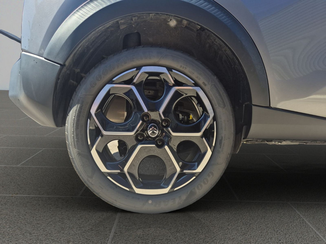 Peugeot e-208 GT - автомобили, коли, обяви за нови и употребявани 16