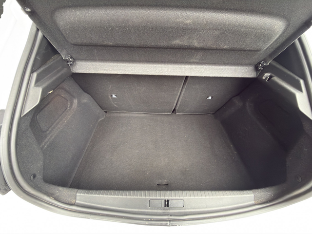 Peugeot e-208 New Line Up ALLURE PACK Electric 100 кВ 136 - автомобили, коли, обяви за нови и употребявани 12