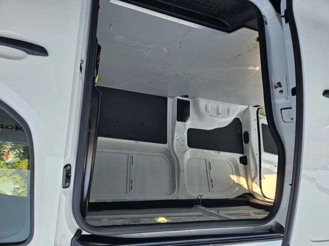 Peugeot Expert 1.5HDI-120КС= 124.000км= 6ck= ПАРКТРОНИК= CAR PLAY - автомобили, коли, обяви за нови и употребявани 9