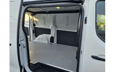 Peugeot Expert 1.5HDI-120кс= 124.000км= 6ск= ПАРКТРОНИК= CAR PLAY - автомобили, коли, обяви за нови и употребявани 9