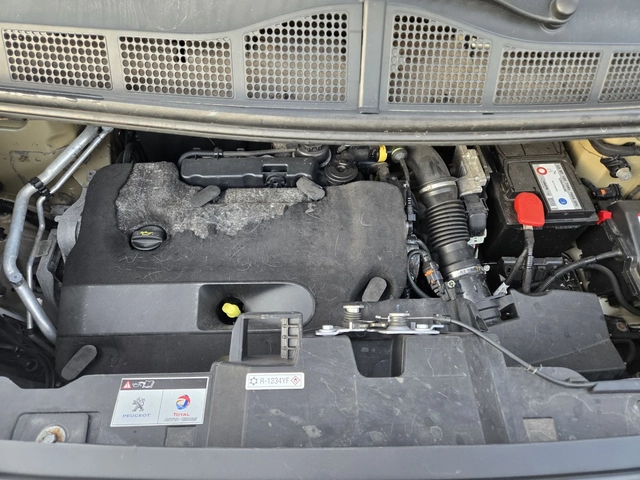Peugeot Expert 2.0HDI-150кс= 6СКОРОСТИ= ТОВАРОПЪТНИЧЕСКИ - автомобили, коли, обяви за нови и употребявани 15
