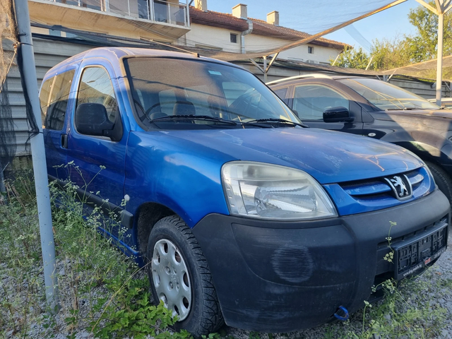 Peugeot Partner 2, 000HDI EURO4 - автомобили, коли, обяви за нови и употребявани 0