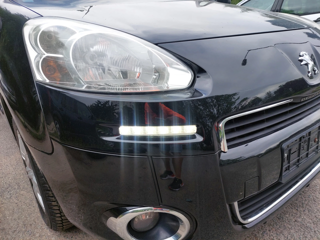 Peugeot Partner TePee 1, 6hdi 114ps 5 MECTA - автомобили, коли, обяви за нови и употребявани 15