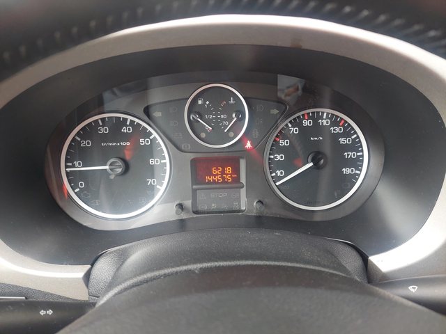 Peugeot Partner TePee 1, 6hdi 114ps 5 MECTA - автомобили, коли, обяви за нови и употребявани 9