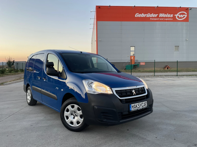 Peugeot Partner L2 Electric Long Germany - автомобили, коли, обяви за нови и употребявани 0
