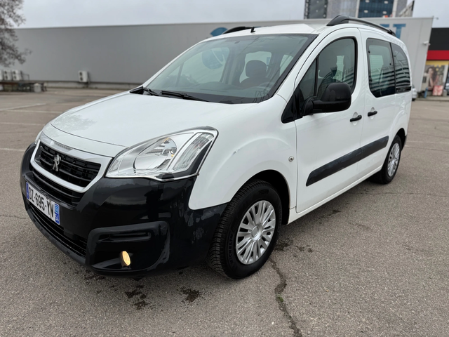 Peugeot Partner 1.6e-HDI-5места-2016-6ск-EURO6 - автомобили, коли, обяви за нови и употребявани 0