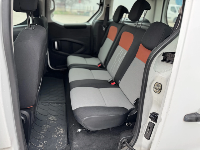 Peugeot Partner 1.6e-HDI-5места-2016-6ск-EURO6 - автомобили, коли, обяви за нови и употребявани 11