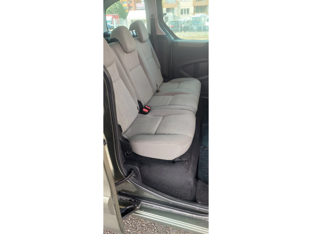 Peugeot Partner 1.6  HDI клима - автомобили, коли, обяви за нови и употребявани 10