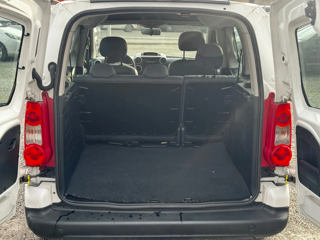 Peugeot Partner 1.6hdi 90kc - автомобили, коли, обяви за нови и употребявани 6