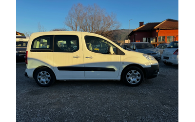 Peugeot Partner 1.6hdi 90kc - автомобили, коли, обяви за нови и употребявани 9