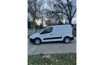 Peugeot Partner - автомобили, коли, обяви за нови и употребявани 11