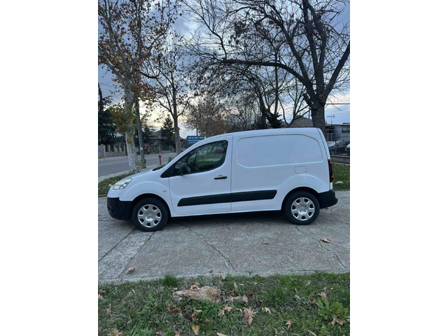 Peugeot Partner - автомобили, коли, обяви за нови и употребявани 11