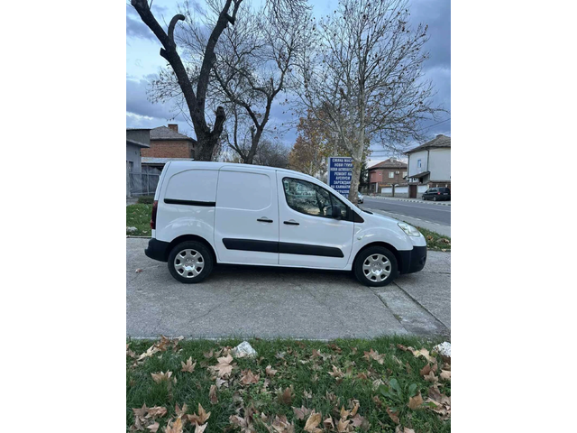 Peugeot Partner - автомобили, коли, обяви за нови и употребявани 3