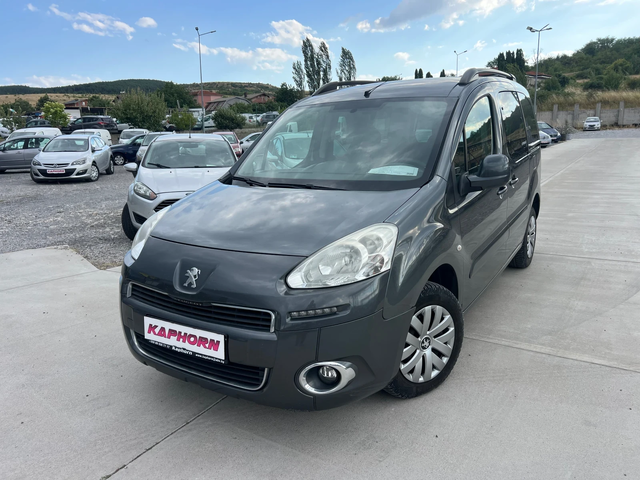 Peugeot Partner 1.6HDI - автомобили, коли, обяви за нови и употребявани 0