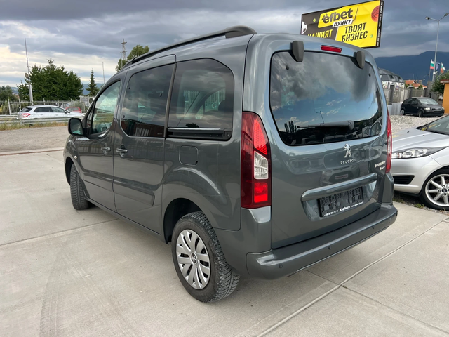 Peugeot Partner 1.6HDI - автомобили, коли, обяви за нови и употребявани 3