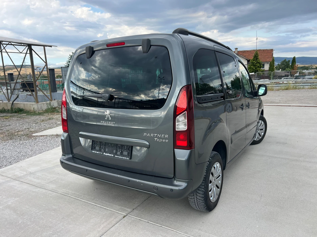 Peugeot Partner 1.6HDI - автомобили, коли, обяви за нови и употребявани 6