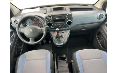 Peugeot Partner 1.6HDI - автомобили, коли, обяви за нови и употребявани 9