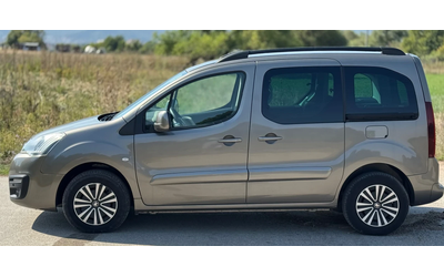 Peugeot Partner 1.6HDI / 120кс - автомобили, коли, обяви за нови и употребявани 6