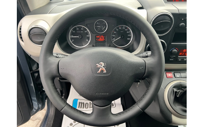 Peugeot Partner TEPEE* 1.6HDI* LED* TOP* - автомобили, коли, обяви за нови и употребявани 11