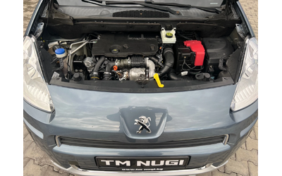Peugeot Partner TEPEE* 1.6HDI* LED* TOP* - автомобили, коли, обяви за нови и употребявани 13