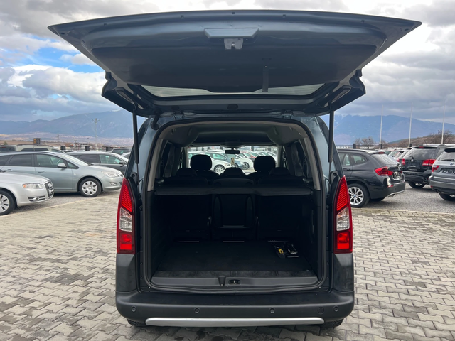 Peugeot Partner TEPEE* 1.6HDI* LED* TOP* - автомобили, коли, обяви за нови и употребявани 14