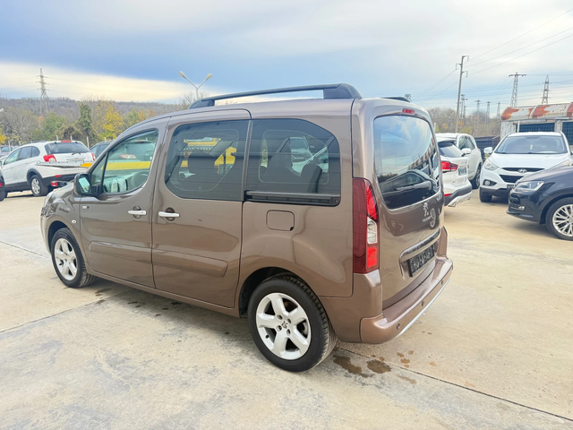Peugeot Partner 1.6hdi 92k.c* Outdoor* Panorama* Tepee* - автомобили, коли, обяви за нови и употребявани 3