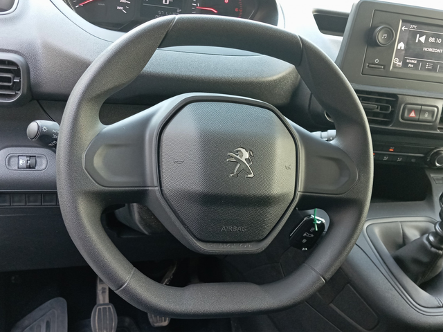 Peugeot Partner товарен Long 950 1.5 BlueHdi 102 BVM6 S&S E6.4 - автомобили, коли, обяви за нови и употребявани 9