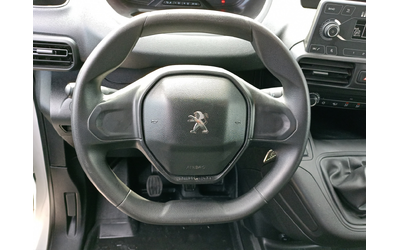 Peugeot Partner товарен Long 950 PREMIUM 1.5 BlueHdi 102 BVM5 E6 - автомобили, коли, обяви за нови и употребявани 10