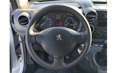 Peugeot Partner товарен NEW FRG COURT 1.6 BlueHDI 100 - автомобили, коли, обяви за нови и употребявани 9