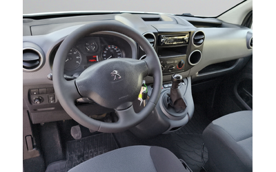 Peugeot Partner товарен NEW FRG COURT 1.6 BlueHDI 100 - автомобили, коли, обяви за нови и употребявани 8