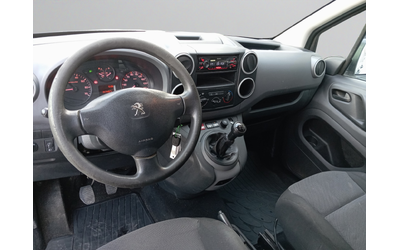 Peugeot Partner товарен NEW FRG LONG 1.6 BlueHDI 100 - автомобили, коли, обяви за нови и употребявани 9