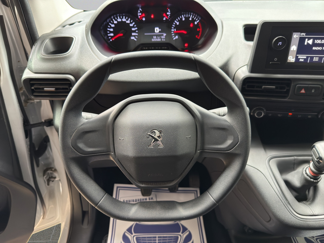 Peugeot Partner товарен Standard 1000 1.5 BlueHdi 102 S&S BVM6 E6.4 - автомобили, коли, обяви за нови и употребявани 10