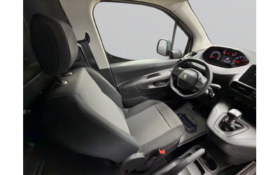 Peugeot Partner товарен Standard 1000 1.5 BlueHdi 102 S&S BVM6 E6.4 - автомобили, коли, обяви за нови и употребявани 8