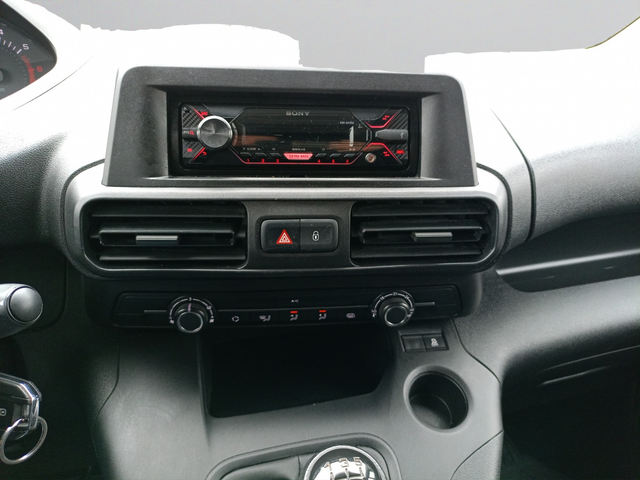 Peugeot Partner товарен Standard 650 PRO 1.6 BlueHDI 100 BVM5 6.1 - автомобили, коли, обяви за нови и употребявани 11