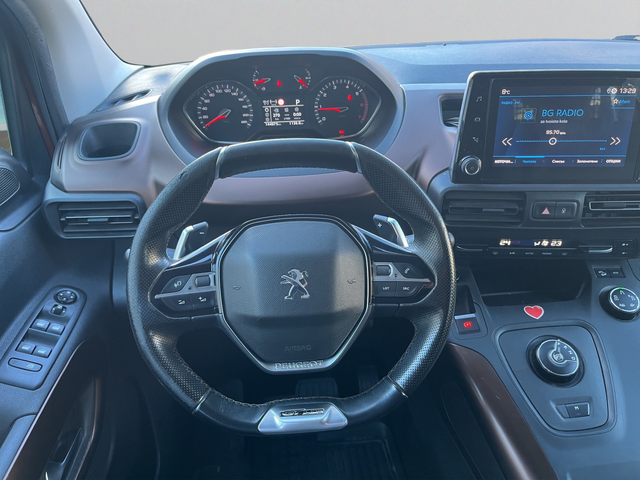 Peugeot Rifter - автомобили, коли, обяви за нови и употребявани 10