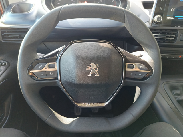 Peugeot Rifter - автомобили, коли, обяви за нови и употребявани 10