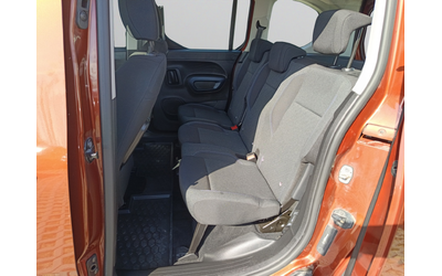 Peugeot Rifter - автомобили, коли, обяви за нови и употребявани 13