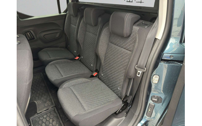 Peugeot Rifter ALLURE 1.5 BlueHDI 130 EAT8 - автомобили, коли, обяви за нови и употребявани 13