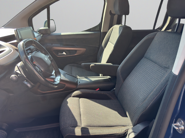 Peugeot Rifter MPV Standard GT Line 1.5 BlueHDI 130 EAT8 STT E6.2 - автомобили, коли, обяви за нови и употребявани 8